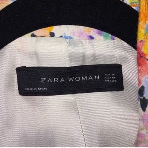 Zara Jackets & Coats - Zara floral blazer szM never worn NWT Zara Jackets & Coats - Zara floral blazer szM never worn NWT